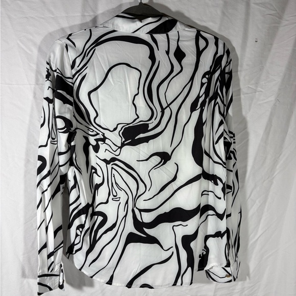 Black and White Abstract Print Women's Top - Picture 5 of 6